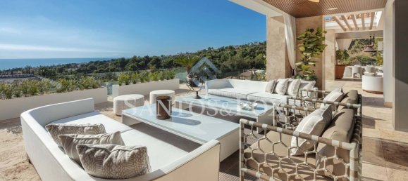 9 bedrooms Villa in Marbella, Spain No. 86627 9