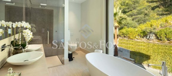 9 bedrooms Villa in Marbella, Spain No. 86627 29