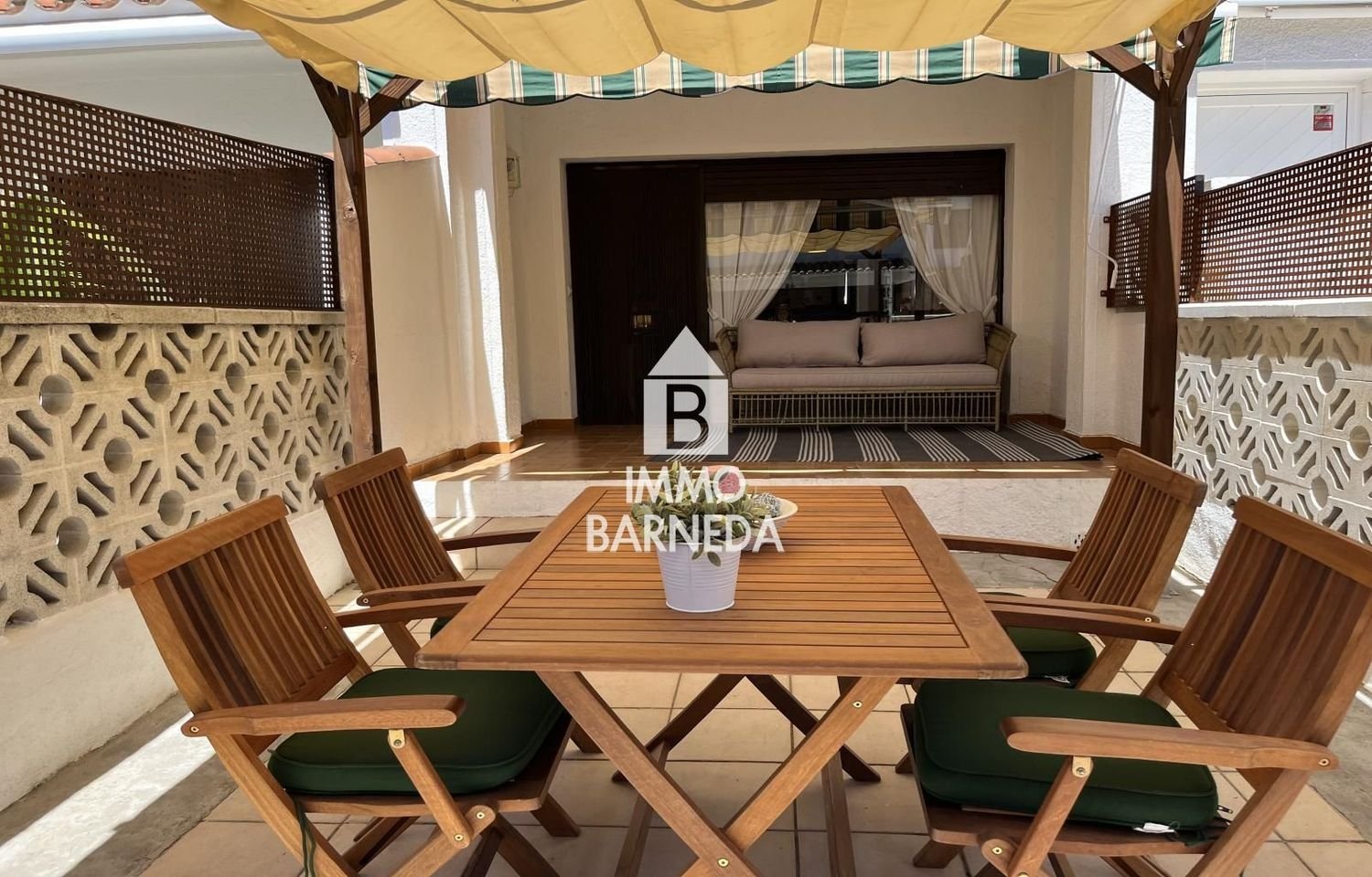 Moradia em banda T2 em Empuriabrava, Spain N.º 146232