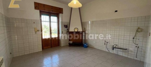 Villa T3 em Aprilia, Italy N.º 269628 2