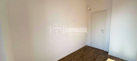 2 bedrooms Apartment in Milan, Italy No. 340523 12