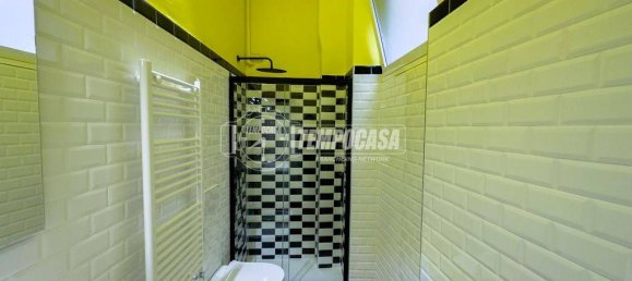 2 bedrooms Apartment in Milan, Italy No. 340523 19