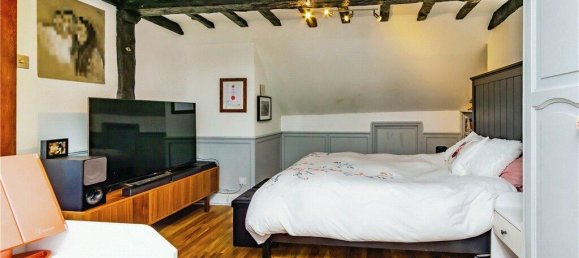 4 bedrooms Commercial property in Croydon, United Kingdom No. 7980 25