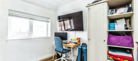 4 bedrooms Commercial property in Croydon, United Kingdom No. 7980 9