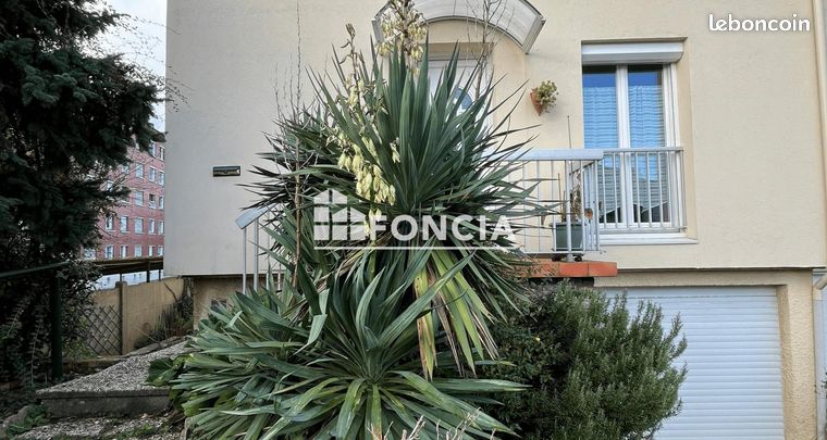 3 bedrooms House in Gonesse, France No. 356095