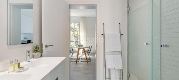 Apartamento de 2 dormitorios en Madrid, Spain No. 115593 10