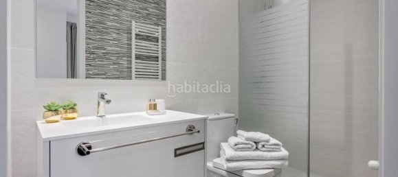 Apartamento de 2 dormitorios en Madrid, Spain No. 115593 13