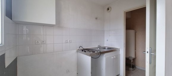 1 bedroom Apartment in Forbach, France No. 57432 5