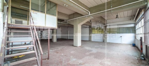  مستودع في Rome, Italy 700متر مربع رقم 311543 18