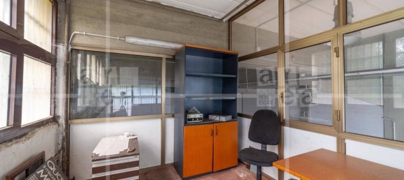  مستودع في Rome, Italy 700متر مربع رقم 311543 17