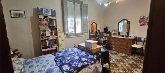 10 rooms House in Empoli, Italy No. 32322 15