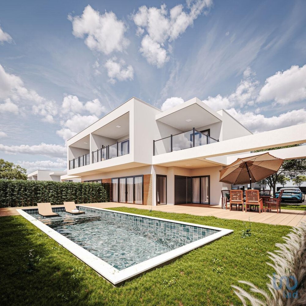 4 bedrooms House in Lagoa, Portugal No. 127280