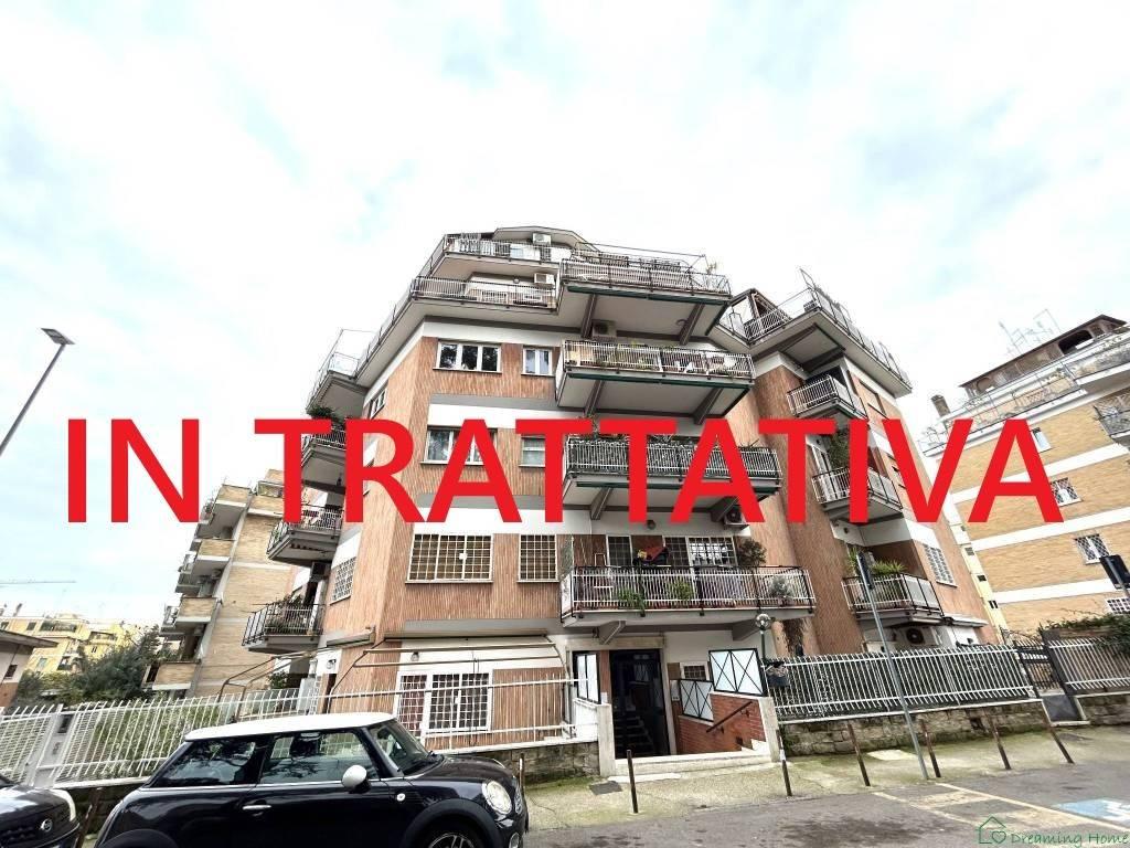 Penthouse de 2 divisões em Rome, Italy N.º 32487