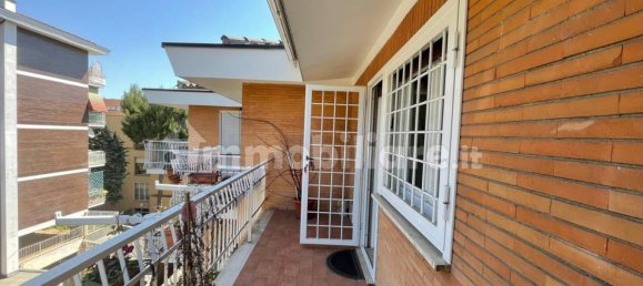 2 غرف نوم بانتهاوس في Rome, Italy رقم 193407 20