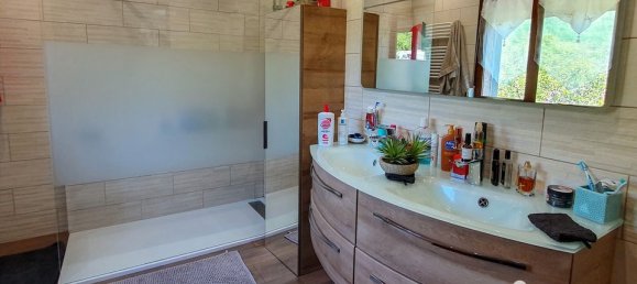 Casa de 3 dormitorios en Anchamps, France No. 329655 20