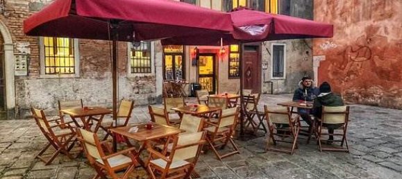 3 rooms Commercial property in Chioggia, Italy No. 228589 8