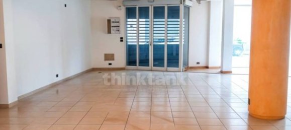 2-Zimmer Gewerbliche Immobilie in Catania, Italy, Nr. 42067 6