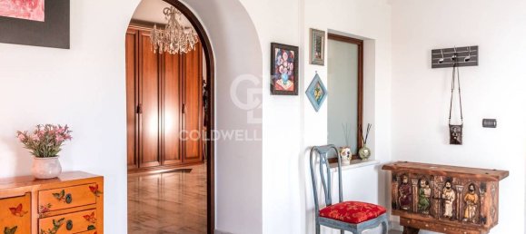 Villa de 4 dormitorios en Tortoreto, Italy No. 234282 19