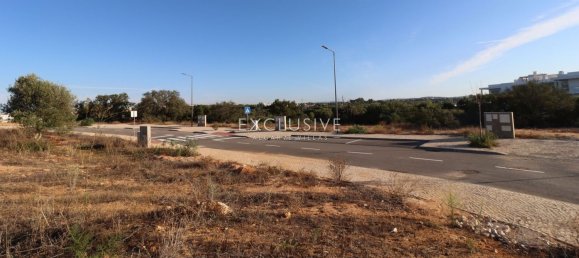 523m² Land in Albufeira, Portugal No. 153292 2