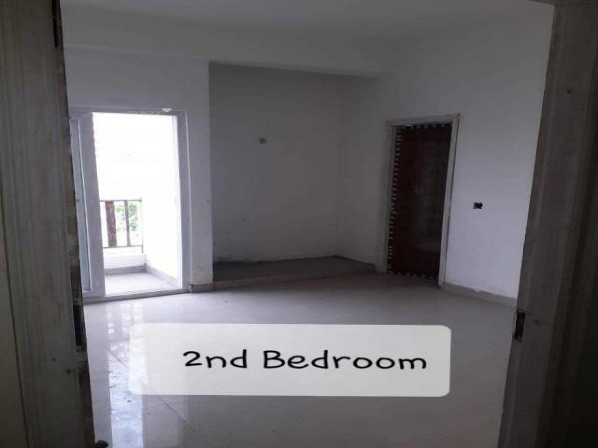 Casa de 2 dormitorios en Noida, India No. 66878