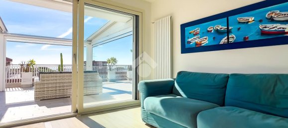 Пентхаус с 3 спальнями в Формия, Италия № 310118 3