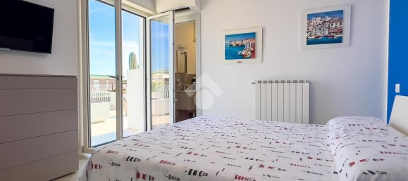 Пентхаус с 3 спальнями в Формия, Италия № 310118 24