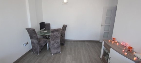 Apartamento de 4 dormitorios en Guardamar del Segura, Spain No. 182947 4