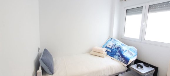 Apartamento de 4 dormitorios en Guardamar del Segura, Spain No. 182947 10