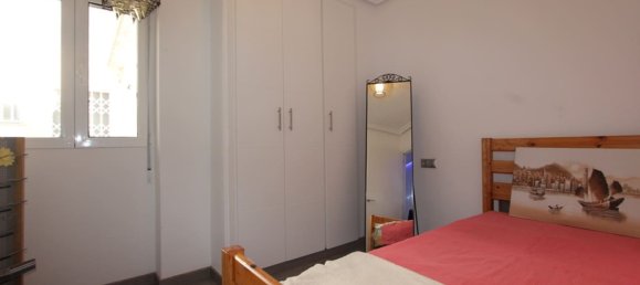 Apartamento de 4 dormitorios en Guardamar del Segura, Spain No. 182947 9