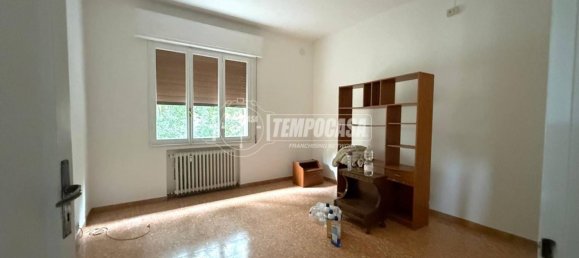 2 Schlafzimmer Wohnung in Carpi, Italy, Nr. 262733 7