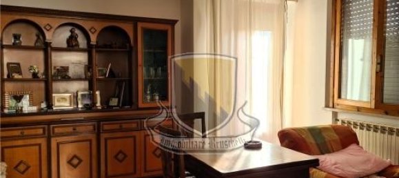 5 rooms Apartment in Sovicille, Italy No. 30302 4