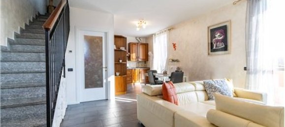 2 bedrooms Duplex in Besana in Brianza, Italy No. 279224 9