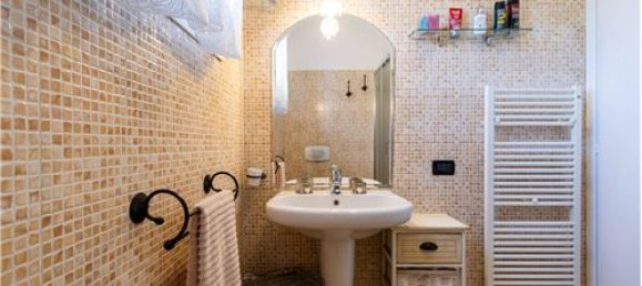 2 bedrooms Duplex in Besana in Brianza, Italy No. 279224 12