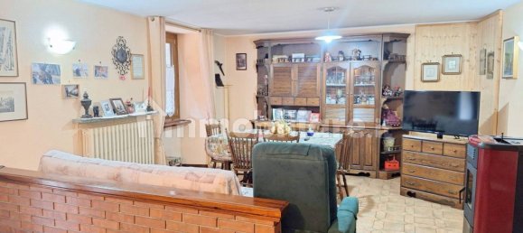 2 Schlafzimmer Haus in Ornavasso, Italy, Nr. 335892 4