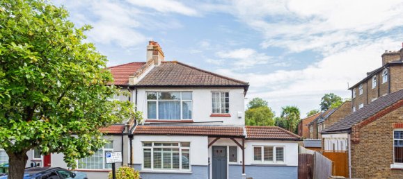 2 bedrooms Apartment in London, United Kingdom No. 13953 6