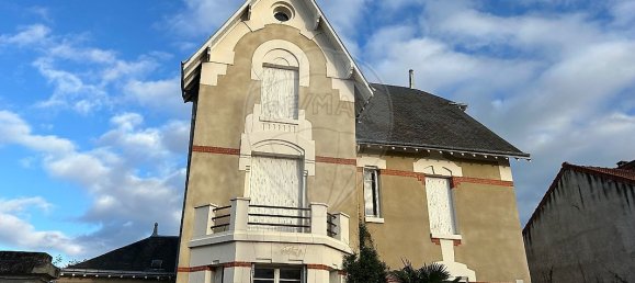 Casa de 7 dormitorios en Orleans, France No. 53397 26