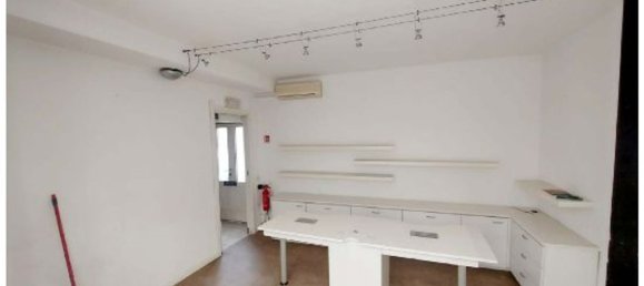 Escritório em Seriate, Italy 30 m² N.º 307858 3