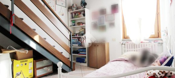 3 bedrooms House in Prato, Italy No. 60422 19