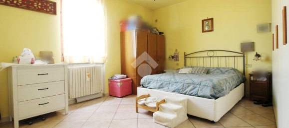 3 bedrooms House in Prato, Italy No. 60422 14