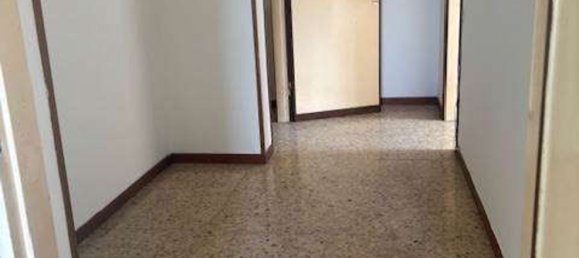 3-Zimmer Wohnung in Verano Brianza, Italy, Nr. 275381 16