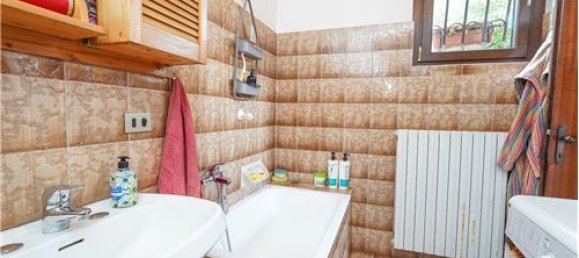 2 Schlafzimmer Haus in Sant'Omobono Terme, Italy, Nr. 279210 10