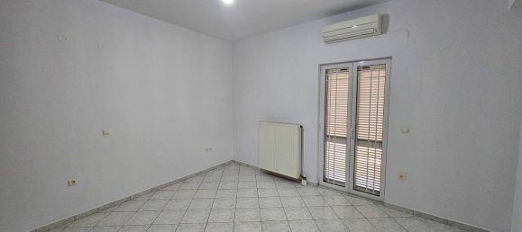 2 Schlafzimmer Wohnung in Neapoli, Greece, Nr. 53991 9