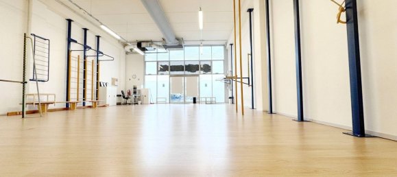 Коммерческая недвижимость 270м² в Понтедера, Италия № 328079 10