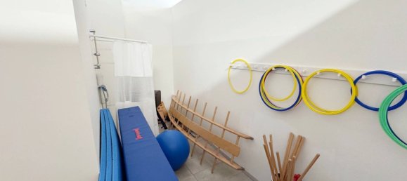 Коммерческая недвижимость 270м² в Понтедера, Италия № 328079 12