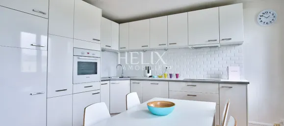 2 bedrooms Apartment in Saint-Germain-en-Laye, France No. 323552 3