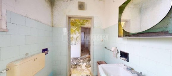 3 bedrooms House in Scorrano, Italy No. 27754 23