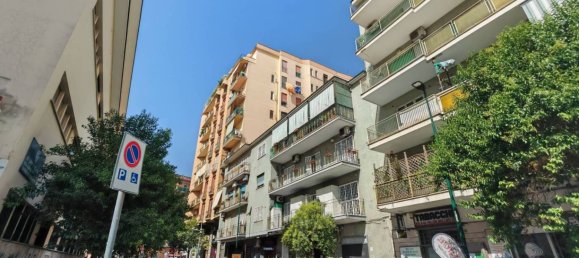 2 chambres Appartement à Naples, Italy No. 301552 3