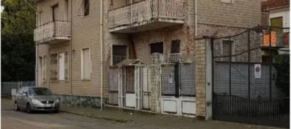 6-salle Appartement à Valenza, Italy No. 80969 6