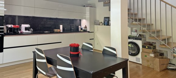 Dúplex de 3 dormitorios en Altona, Germany No. 11785 8