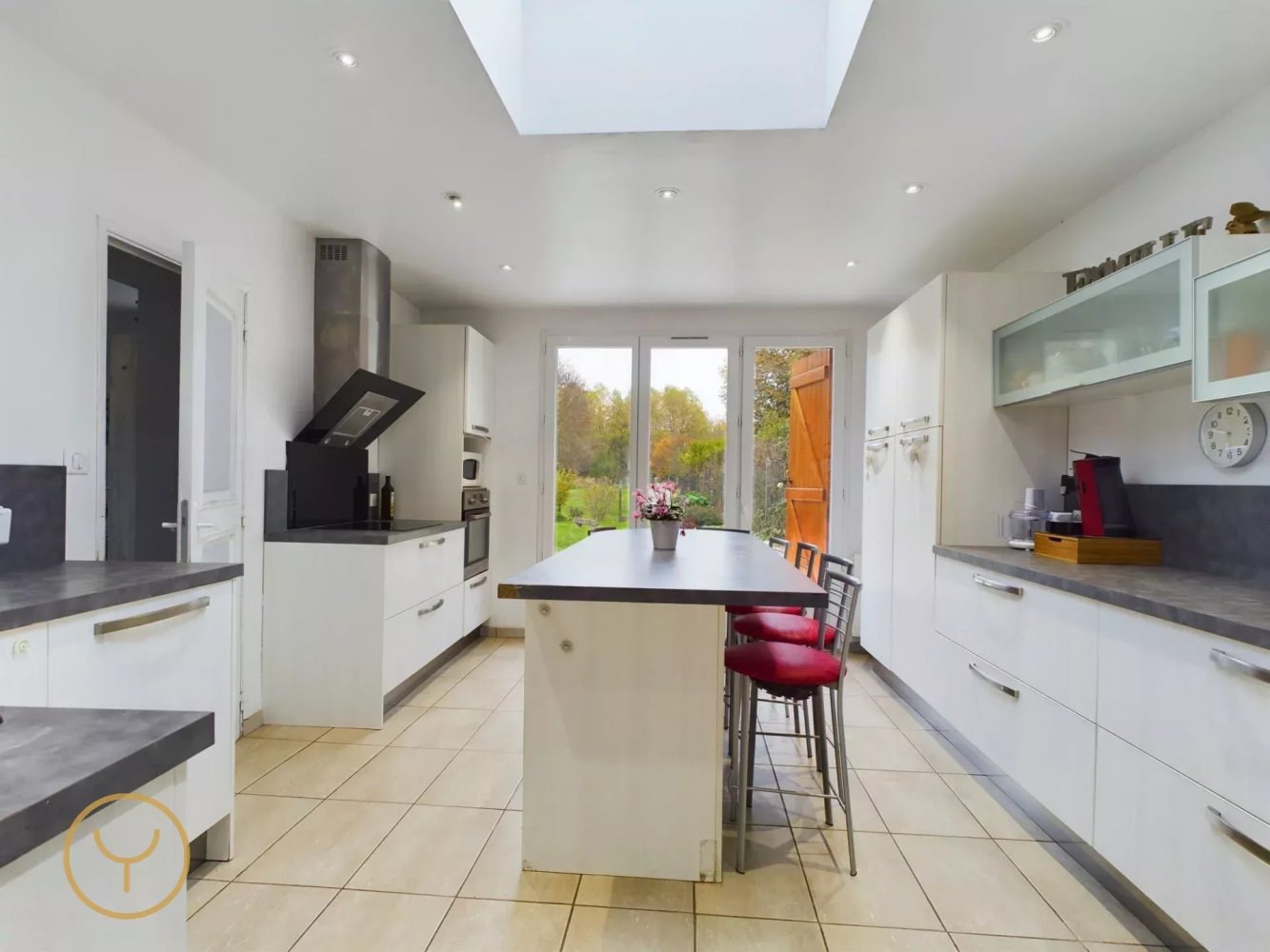 4 Schlafzimmer Haus in Conflans-sur-Seine, France, Nr. 56980